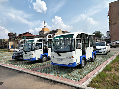 封閉式電動(dòng)觀光車